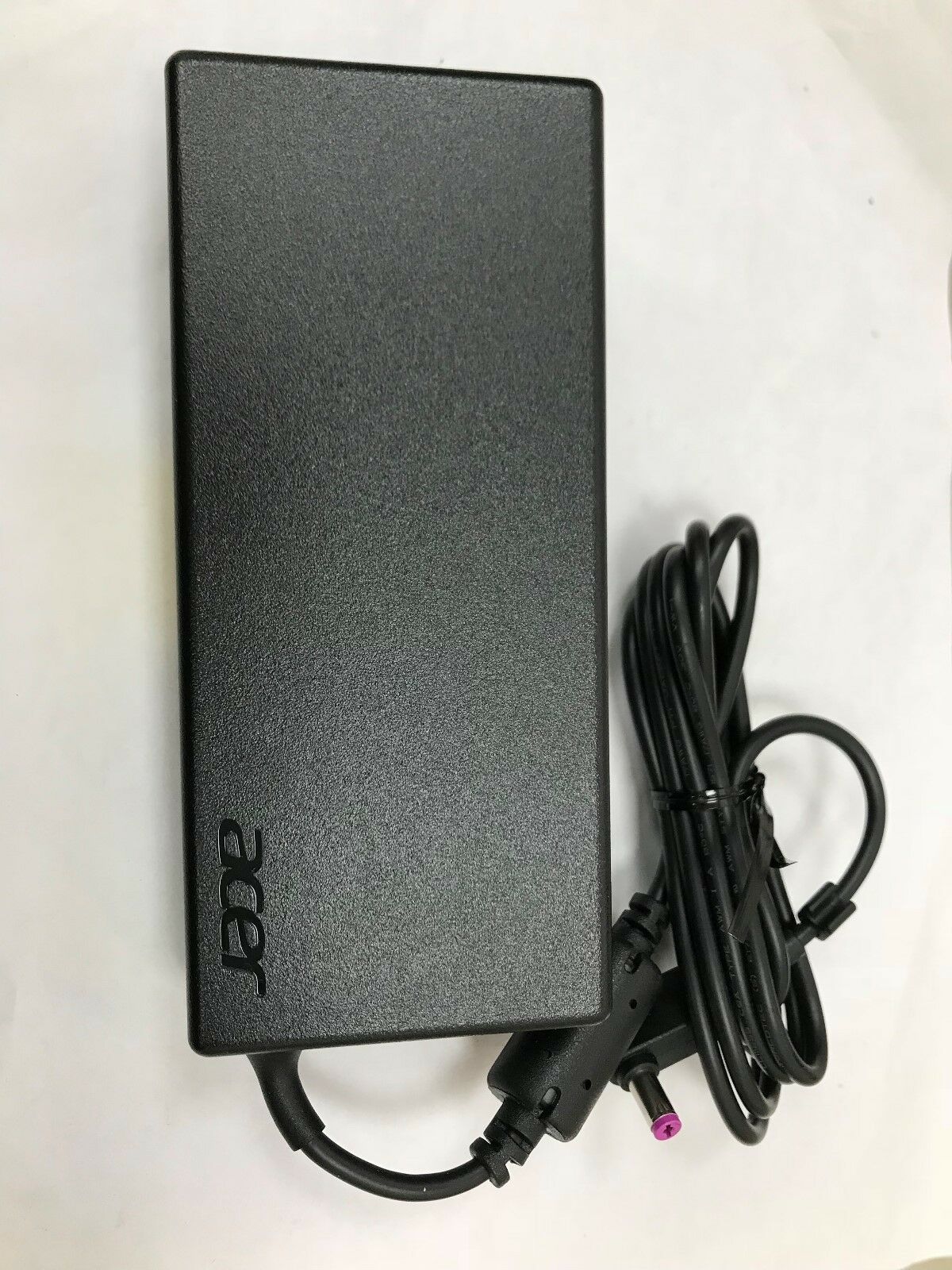 ACER 19V 7.1A 135W (5.5mm*1.7mm) Original Laptop Charger