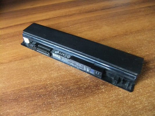 Dell 127VC Laptop Battery for 312-1015 6DN3N 9RDF4 DVVV7 HNCRV KRJVC XN0H6 XVK54 Inspiron 1470 1470n 14z(1470) 1570 1570n